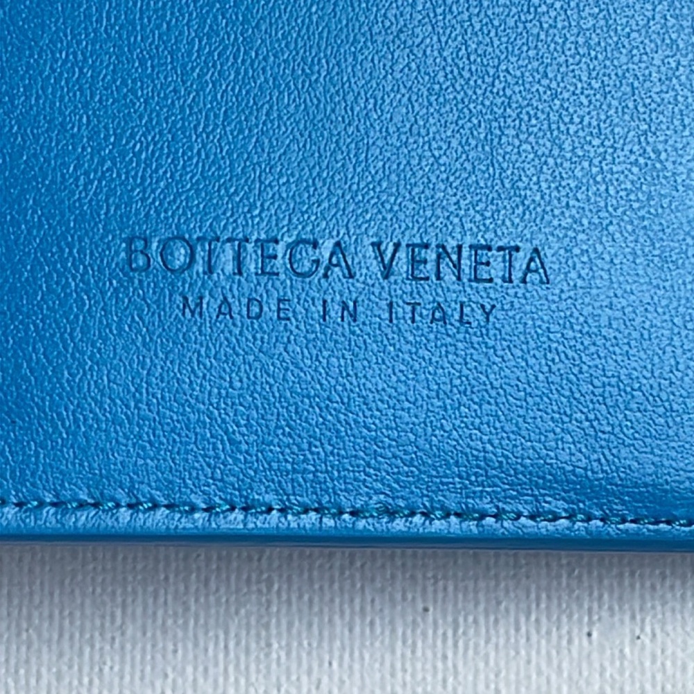 NWT BOTTEGA VENETA WOVEN LEATHER BLUE iPHONE 11 CASE WALLET WITH BOX AND BAG - Picture 5 of 16